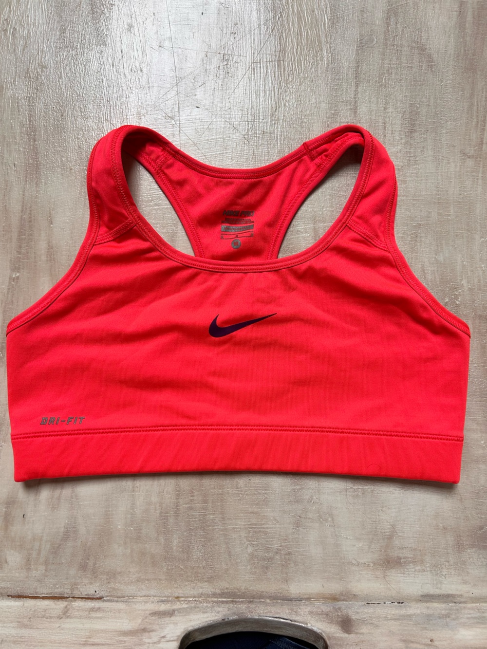 Nike BUNDLE Women's Racerback Sports Bra’s size medium - Picture 7 of 8